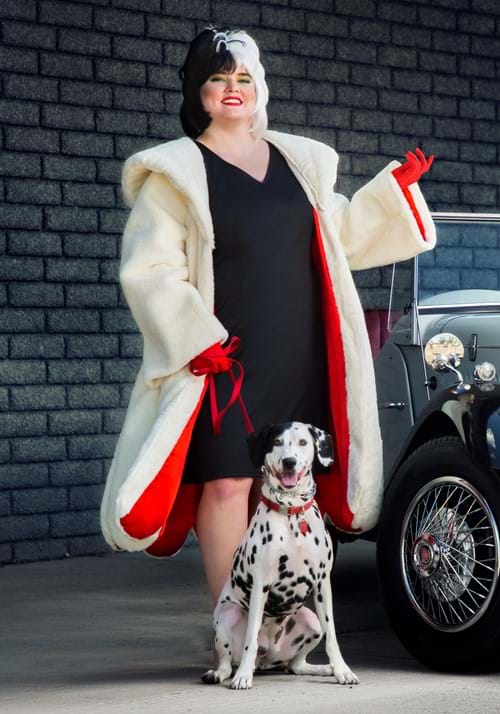 Plus Size Cruella De Vil Women's Deluxe Coat Costume