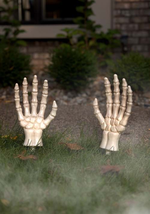 17 Big Hand Stake Prop