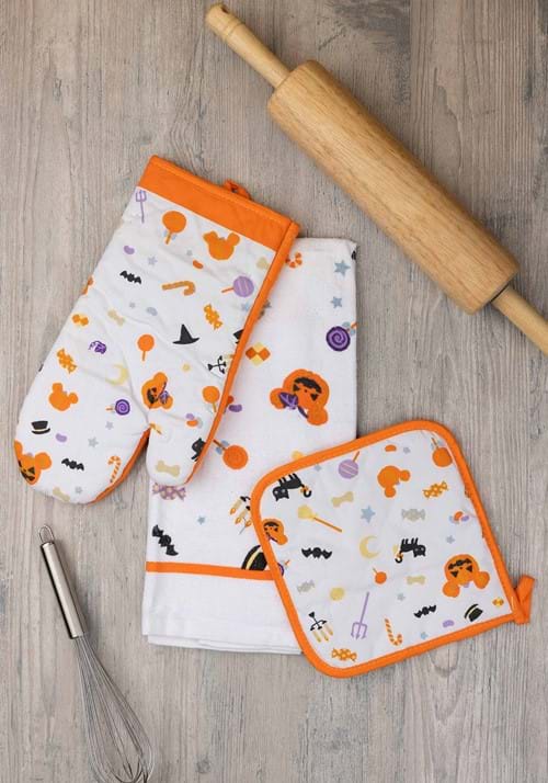 3 Piece Disney Mickey Halloween Treats Kitchen Set