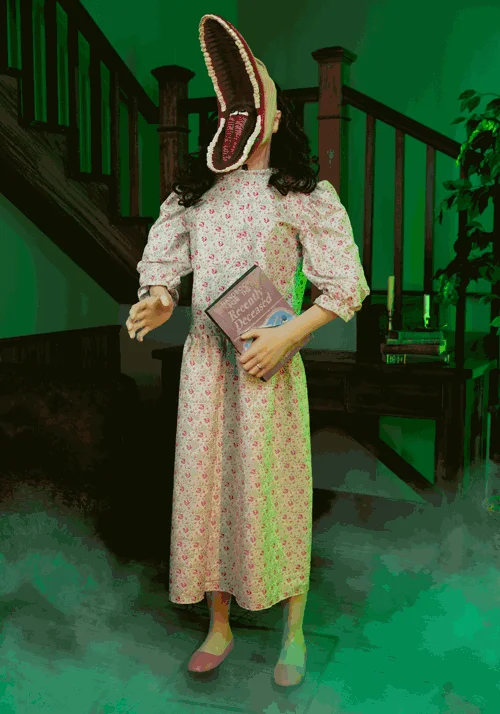 5.5FT Animatronic Beetlejuice Barbara Decoration