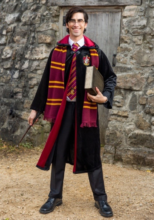 Adult Plus Size Deluxe Harry Potter Gryffindor Robe Costume