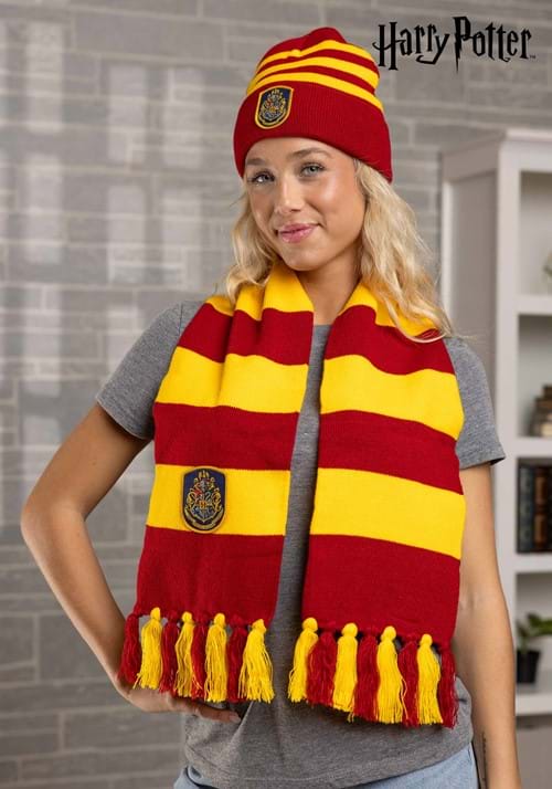 Hogwarts Scarf and Hat Set
