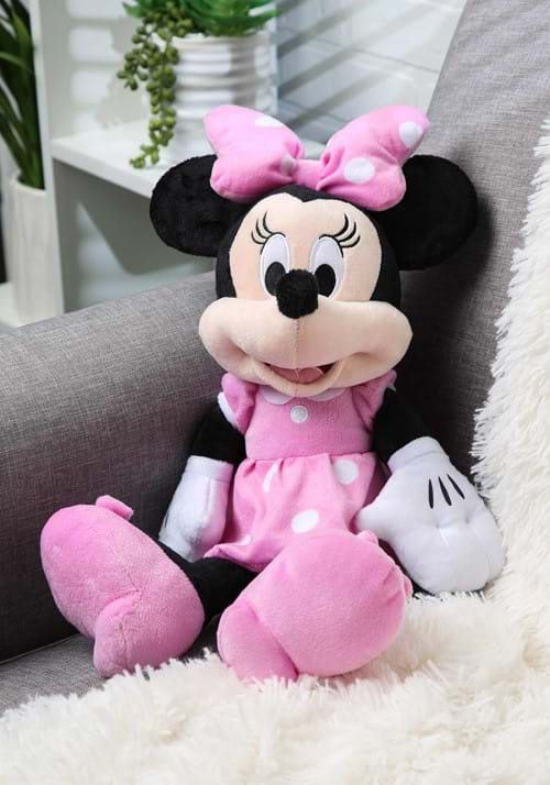 18 Minnie Mouse Stuffed Toy
