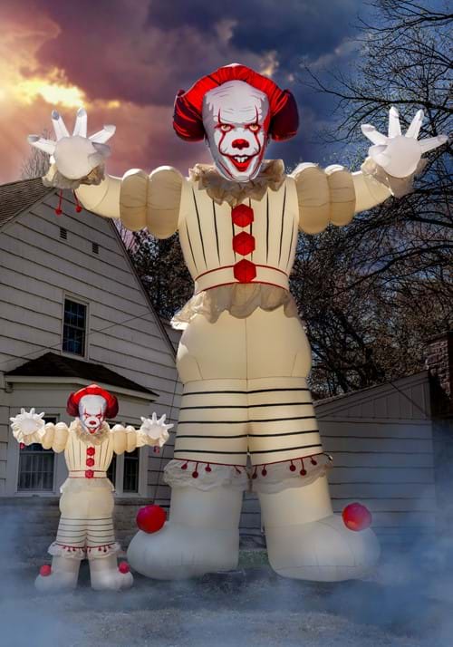 25FT Colossal Pennywise Inflatable Decoration