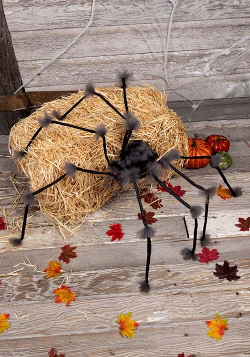 20-Inch Hairy Large Gray Spider Decoration
